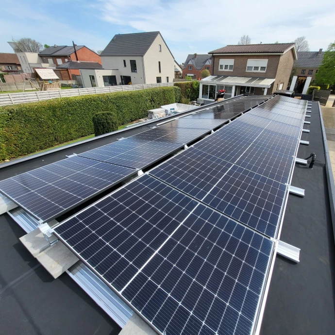 zonnepanelen op garage