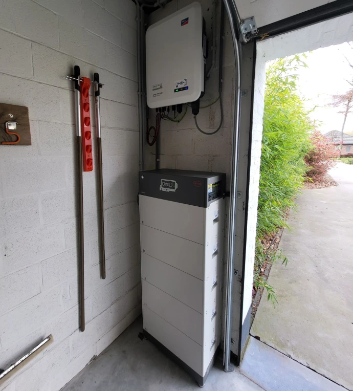 SMA home storage